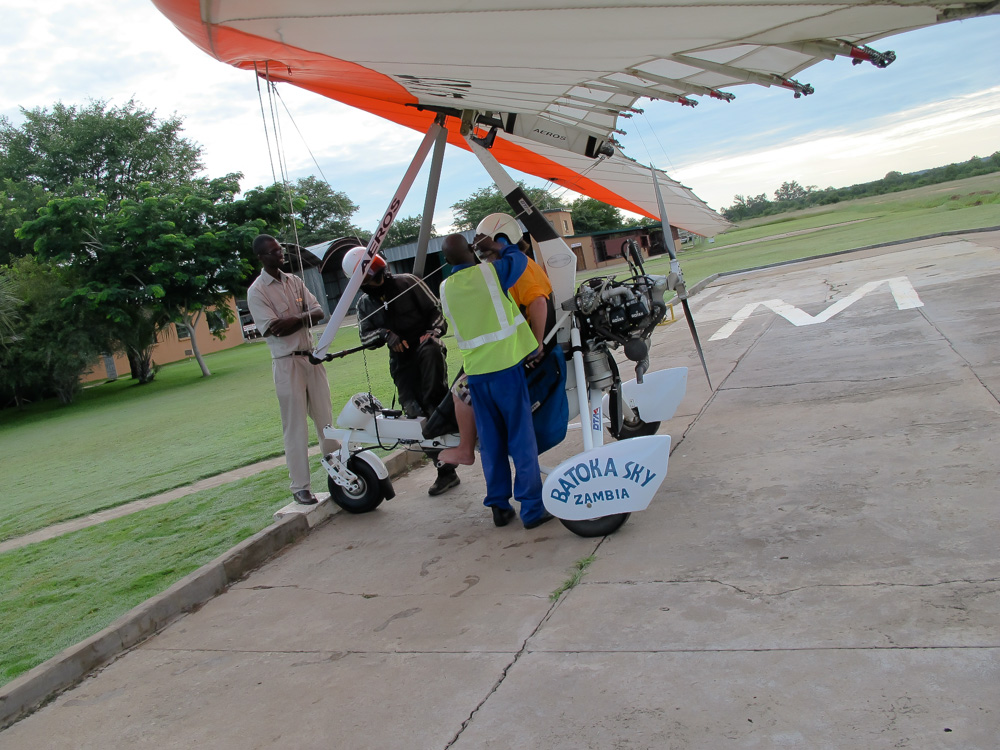 Final safety preparations before taking off for microflight