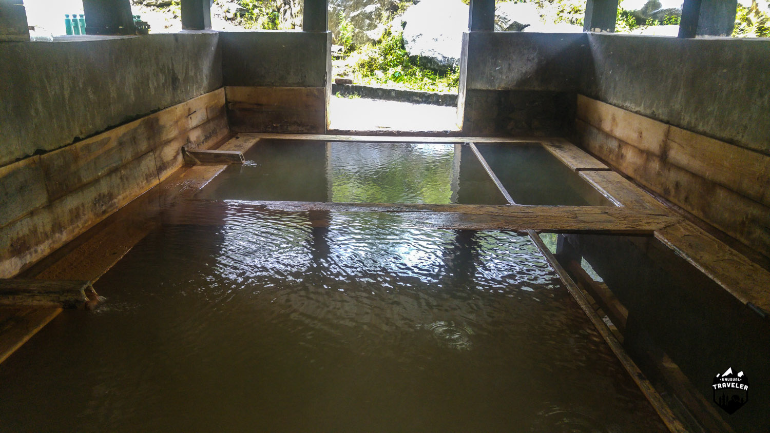 Two of the complexes hold two hot springs inside, the small section on the right is more sallow and made for kids.