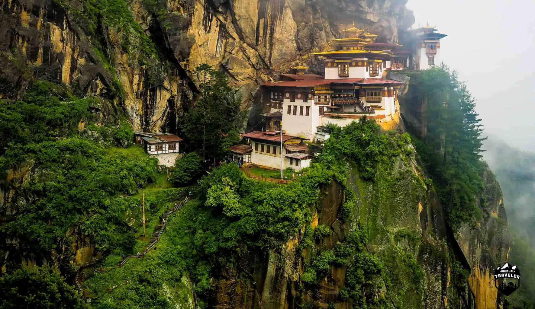 The Niger nest Monastery in Bhutan travel guide