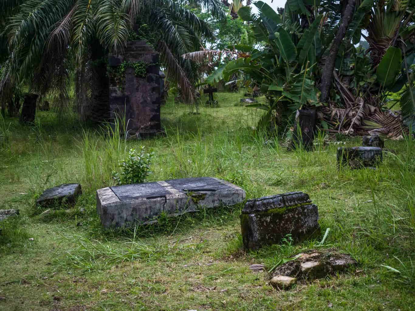 pirate cemetery with real pirate graves in Madagascar