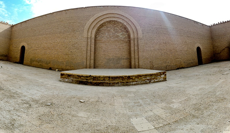 The rebuilt throne room of Nebuchadnezzar and where Alexander the great is belived to have died.