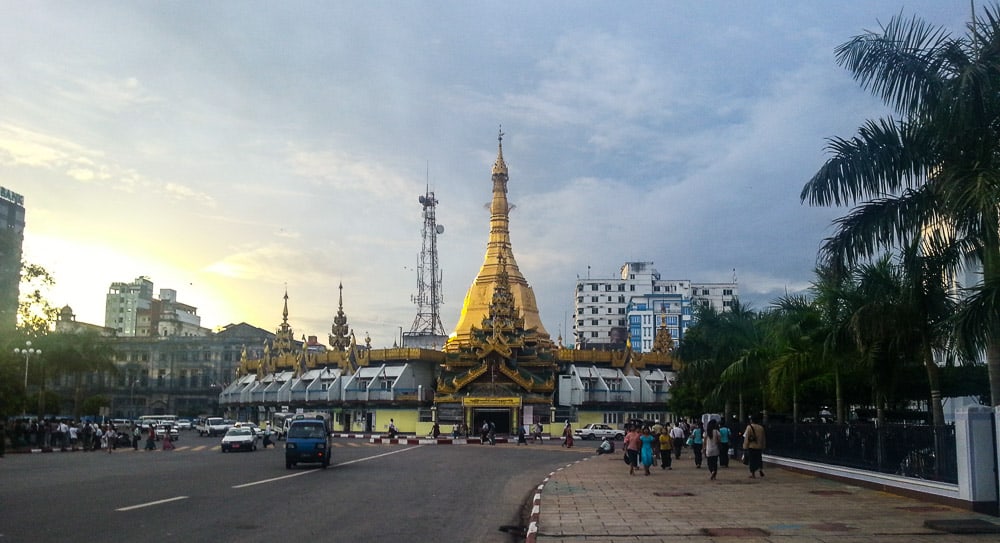 Sule Pagoda yangon