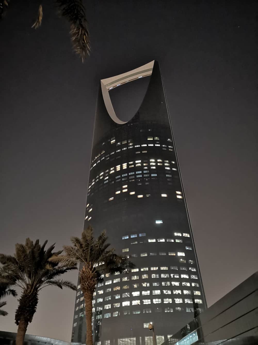 Kingdom Tower Riyadh saudi arabia